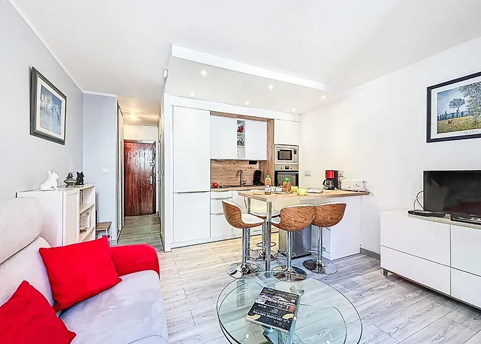 Le Babylone By Interhome